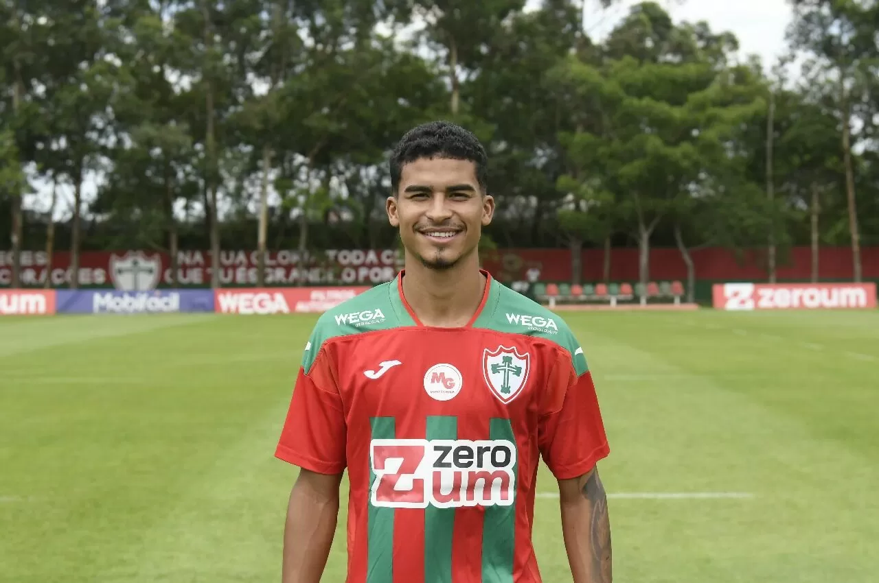 Reforço da Lusa faz golaço em jogo-treino; assista