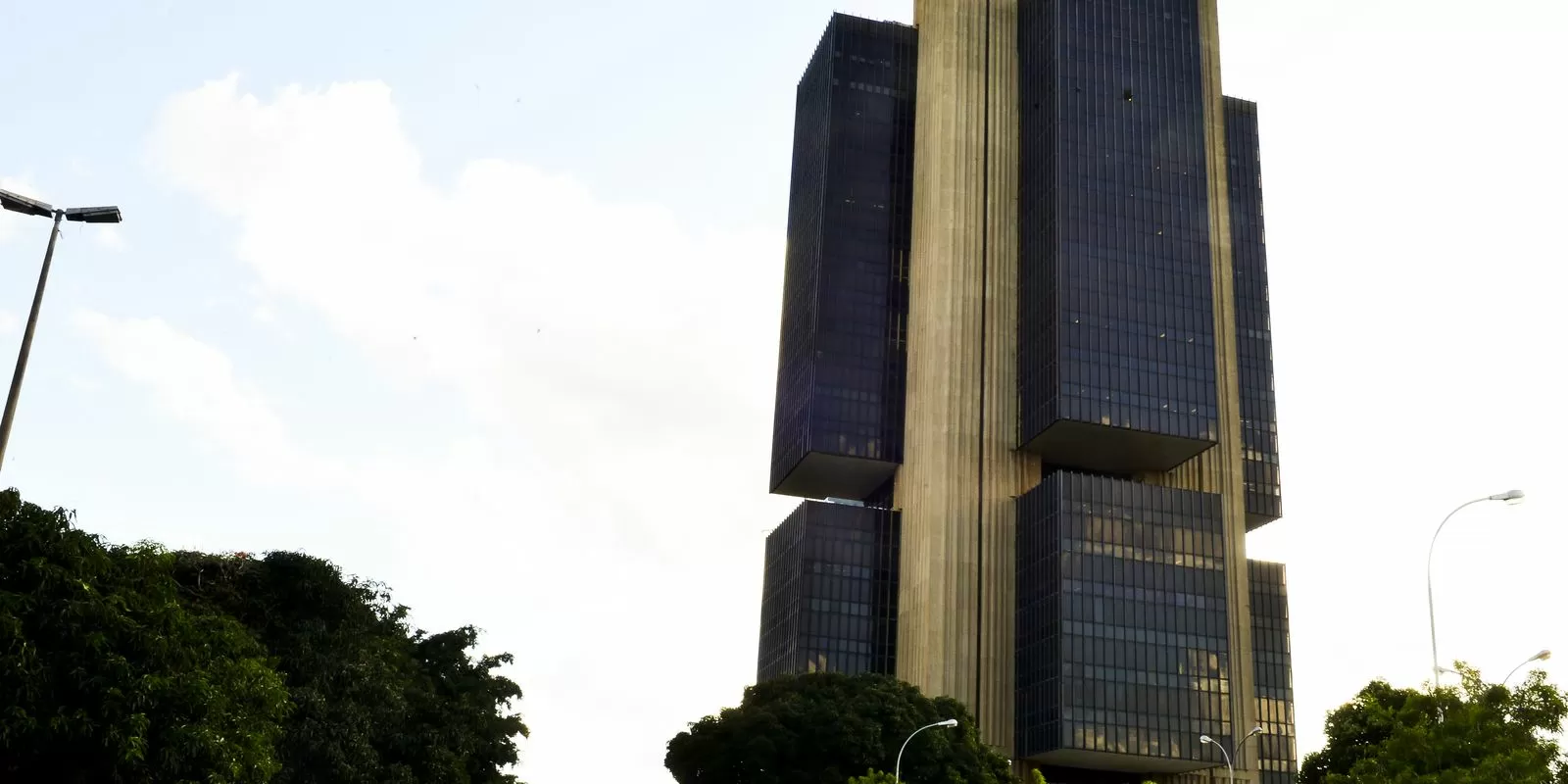 BC aperta regras de provedores de TI para instituições financeiras