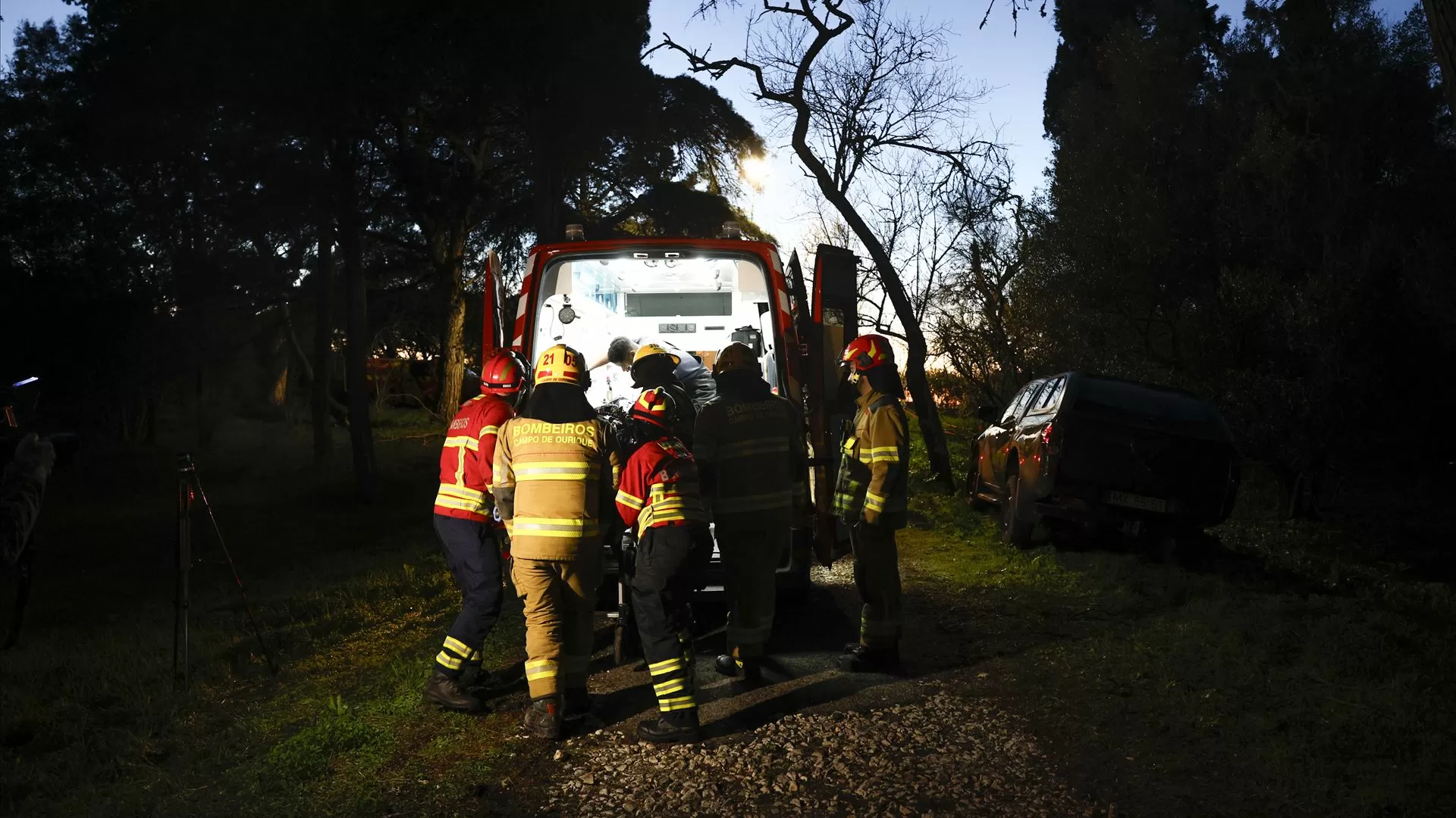 Bombeiro agredido com muleta em Porto de Mós