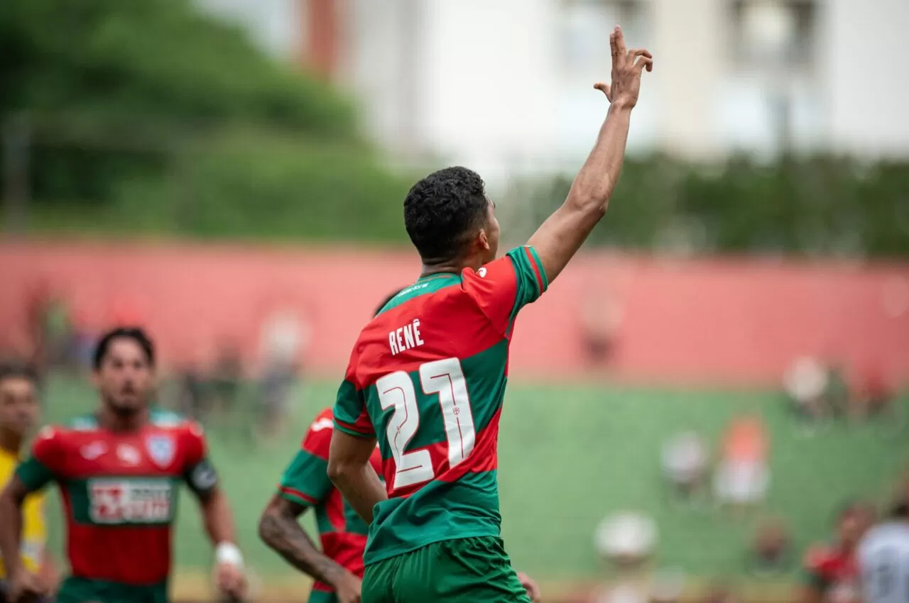 Renê é o jogador que mais finaliza no Paulistão