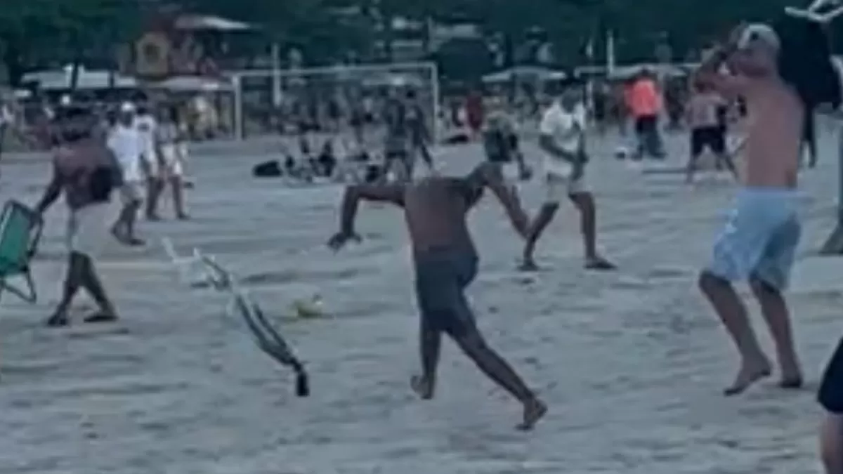 Homem é preso em BC após atacar turistas e vendedor com faca na Praia Central