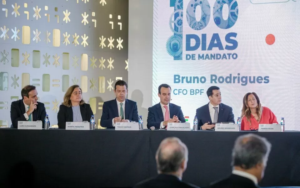Cooperativas de habitação na mira do Banco de Fomento