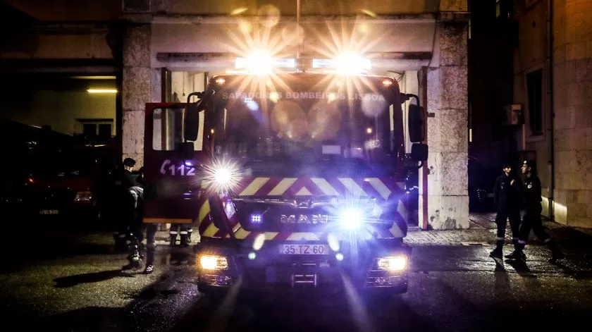 Subiu para oito número de moradores desalojados após explosão em Lisboa