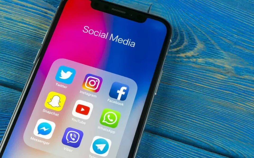 Espanha abre investigação às redes sociais X, Instagram e TikTok