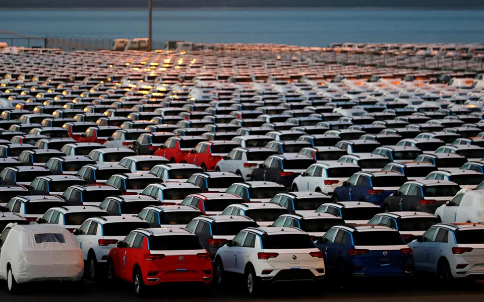 Mau tempo: Autoeuropa interrompe a produção em três turnos da noite por falta de peças