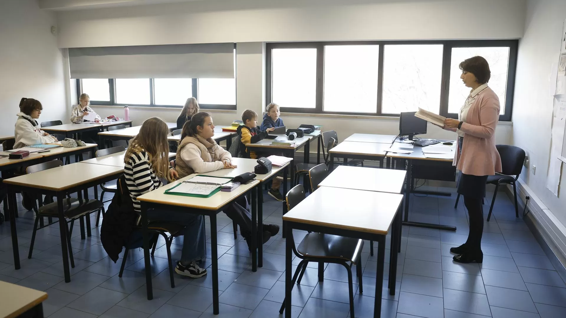 Governo quer carreira docente com período experimental e regime excecional de contratação