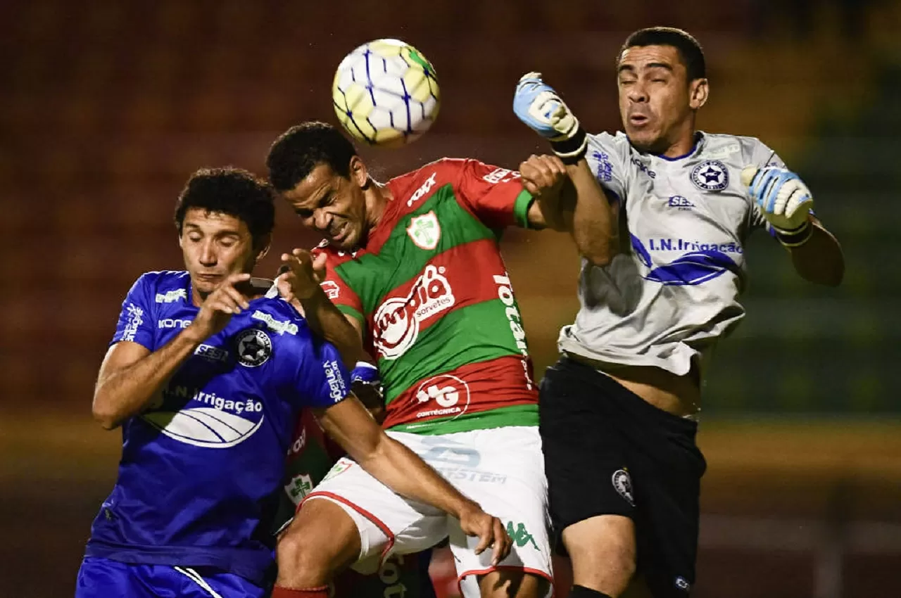 Lusa tenta ampliar vantagem contra clubes do Piauí em duelo inédito com o Altos