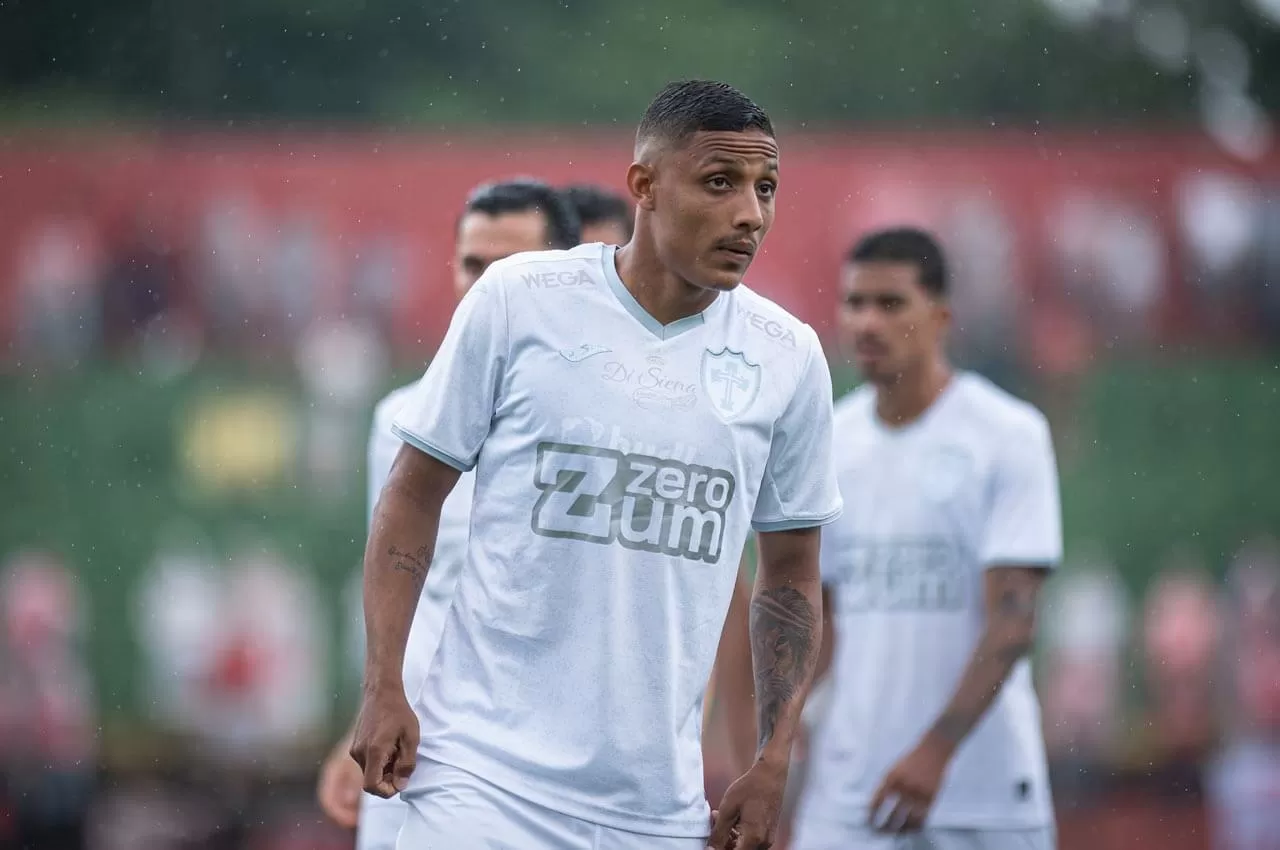 João Vitor é oferecido ao Grêmio por empréstimo, afirma jornalista