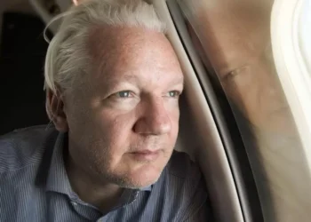 Julian Assange vai se declarar culpado nesta quarta; relembre a caso envolvendo ativista preso por mais de 10 anos
