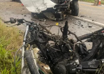 Vítimas fatais da colisão em Ilhota que envolveu 3 veículos são identificadas