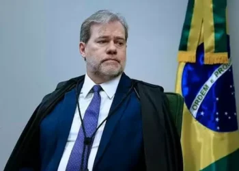 STF forma maioria para descriminalizar o porte de maconha para uso pessoal