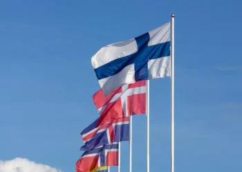 “A Importância da Política na Sociedade Moderna”