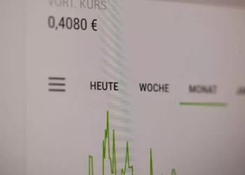 “Potencializando o crescimento econômico através de experiências positivas”