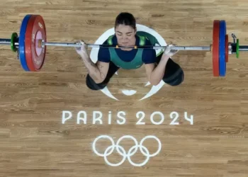 Amanda Schott fica em 8º lugar no levantamento de peso; EUA levam o ouro em Paris-2024