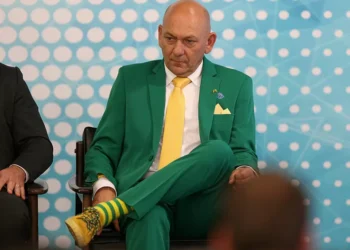 Empresário Luciano Hang alerta para crise causada por apostas online em suas empresas