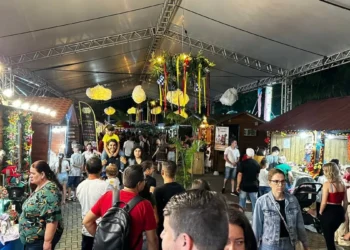 2ª também é dia de se divertir! Hoje tem Noite Alemã na Festa do Imigrante, de Timbó