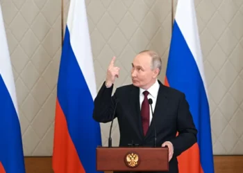 Putin reafirma estratégia militar da Rússia e ameaça usar mísseis balísticos contra ‘centros de tomadas de decisão’ em Kiev