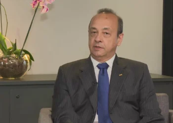 Rodovias privatizadas são mais seguras e contribuem com meio ambiente, diz presidente da CNT ao CNN Money