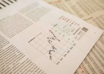 “Economia: Muito além dos números e gráficos”