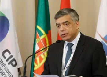 CIP apela aos partidos para que encontrem solução que evite eleições