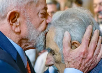 Lula destaca importância de Yamandú Orsi para cooperação regional