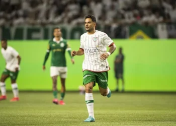 Após deixar a Lusa, Henrique Almeida acerta com clube da Série B