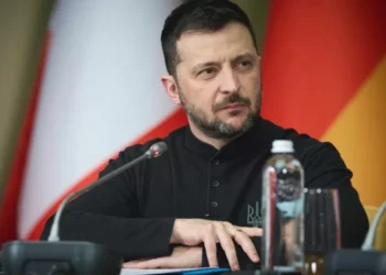 Zelensky denuncia novo ataque da Rússia e pede mais sanções: ‘Todo financiamento a guerra deve ser interrompido’