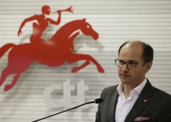 CTT levam à AG redução de capital de até 4,25 milhões