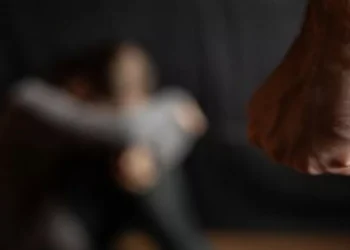 Homem é preso por agredir ex-mulher com tapas em Blumenau