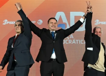 Legislativas: AD propõe descida transversal gradual do IRC até 17% e Estado a pagar a 30 dias