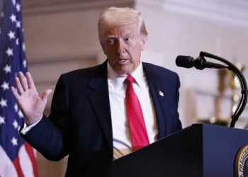 Governo Trump sanciona autoridades de Pequim e Hong Kong por abusos no território autônomo