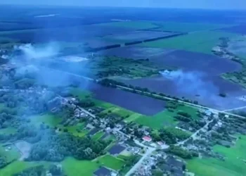 Ucrânia está multiplicando ataques contra estrutura de energia, diz Rússia