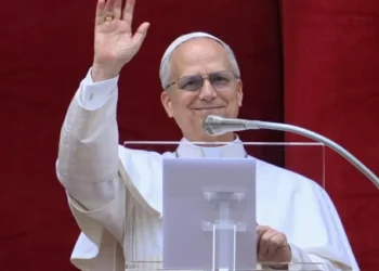 Papa Leão XIV ativa redes sociais e faz primeira postagem