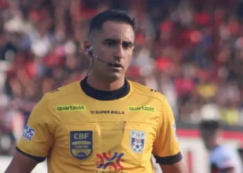 CBF define arbitragem para Nova Iguaçu-RJ x Portuguesa