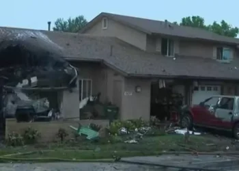 Sobe para seis o número de mortos em queda de avião na Califórnia