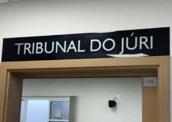 Homem é baleado no rosto após discussão em bar de Rio dos Cedros; autor vai a júri em Timbó