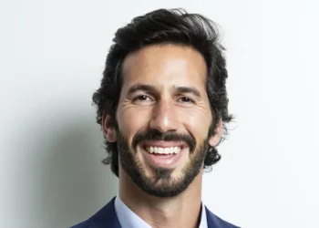 Sérvulo e Linklaters assessoram portuguesa Aquaterra no investimento da Davidson Kempner