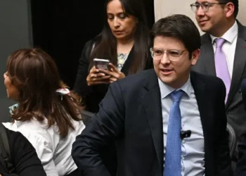 Governo colombiano oferece recompensa por informações sobre atentado a senador