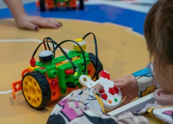 Robôs invadem o BCX! Blumenau terá sumô e cabo de guerra high-tech neste fim de semana