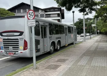 Férias, menos trânsito: Transporte coletivo de Blumenau suspende mais de 60 viagens temporariamente