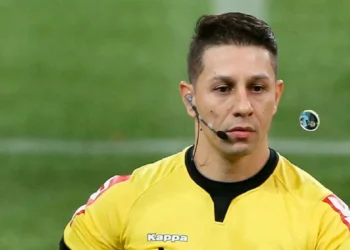 CBF define arbitragem para Portuguesa x Água Santa