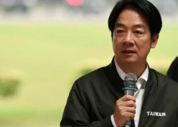 Trump impede presidente de Taiwan de fazer escala em Nova York em meio a negociações com a China