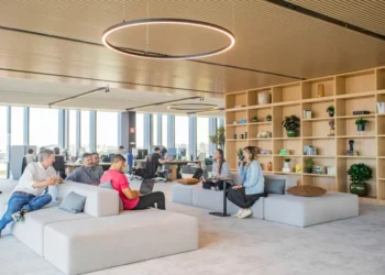 Sword Health lança 2.ª edição do programa de trainees e tem 25 vagas disponíveis para estágios remunerados