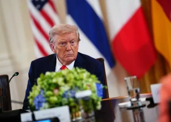 Trump pede ao Congresso corte de quase US$ 5 bilhões de ajuda internacional