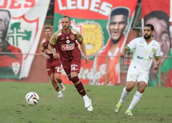 Lesionado, Marcelo Freitas desfalca a Lusa no jogo de volta contra o Mixto-MT