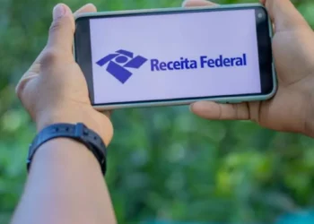 iPhones, perfumes e até fantasias sensuais: leilão da Receita Federal começa dia 7