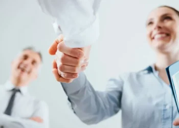 Santa Catarina ultrapassa 82 mil novas vagas de emprego em 2025