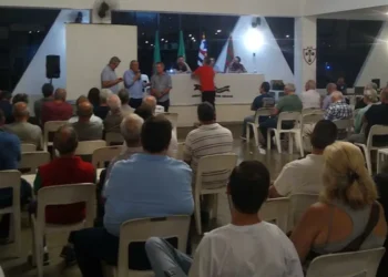 Mesa do Conselho da Portuguesa alerta para ausência de conselheiros em convocações