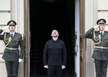 Zelensky defende encontro com Putin como forma mais eficaz de avançar nas negociações de paz