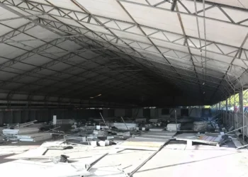 Prefeitura reivindica aluguéis da Feirinha da Madrugada à Portuguesa